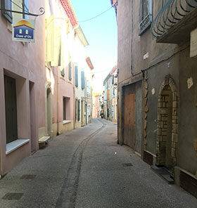 premières maisons de la rue de l'horloge